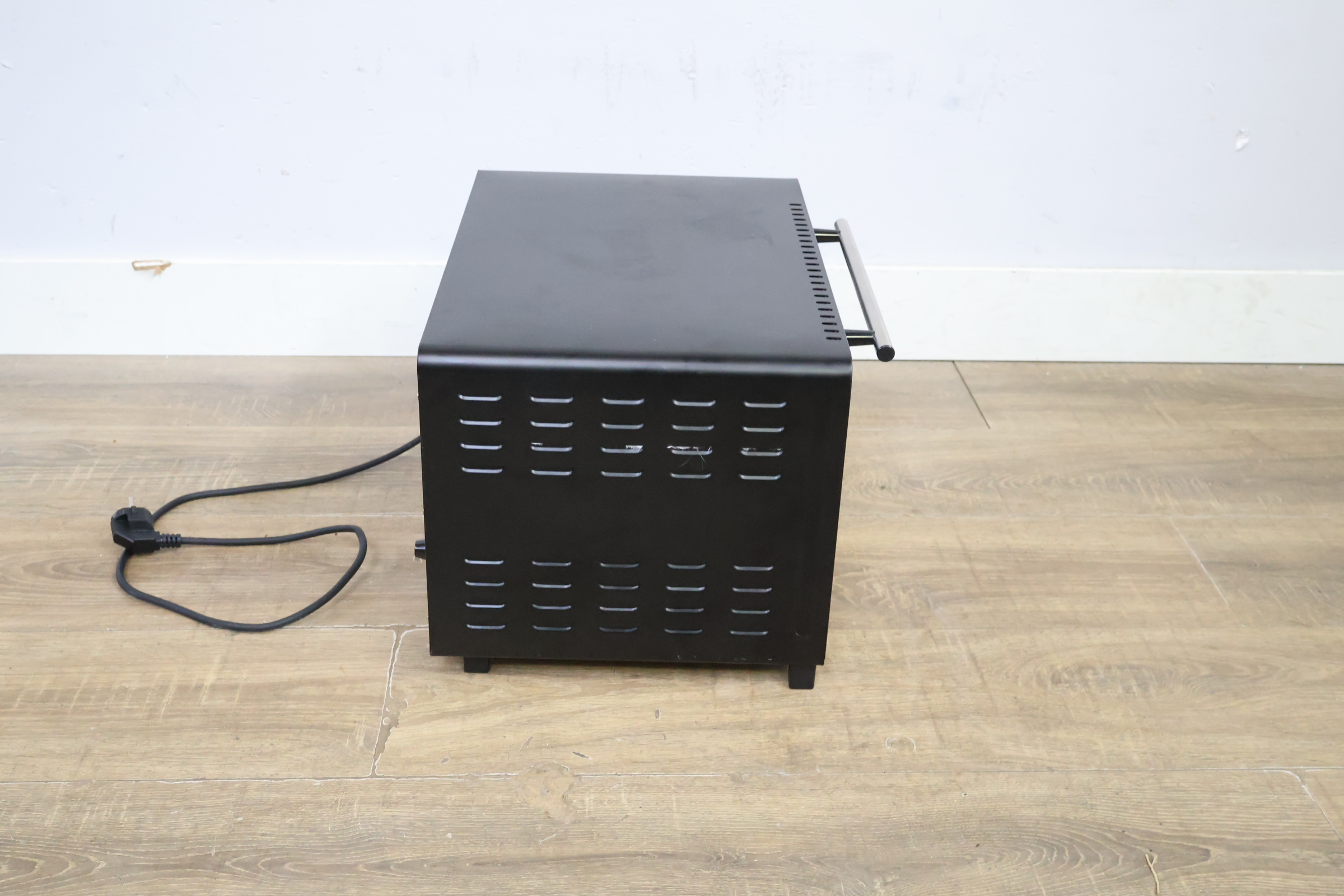 Blokker elektrische heteluchtoven – foto 4 – kavel bij GSD Auctions, Zoeterwoude