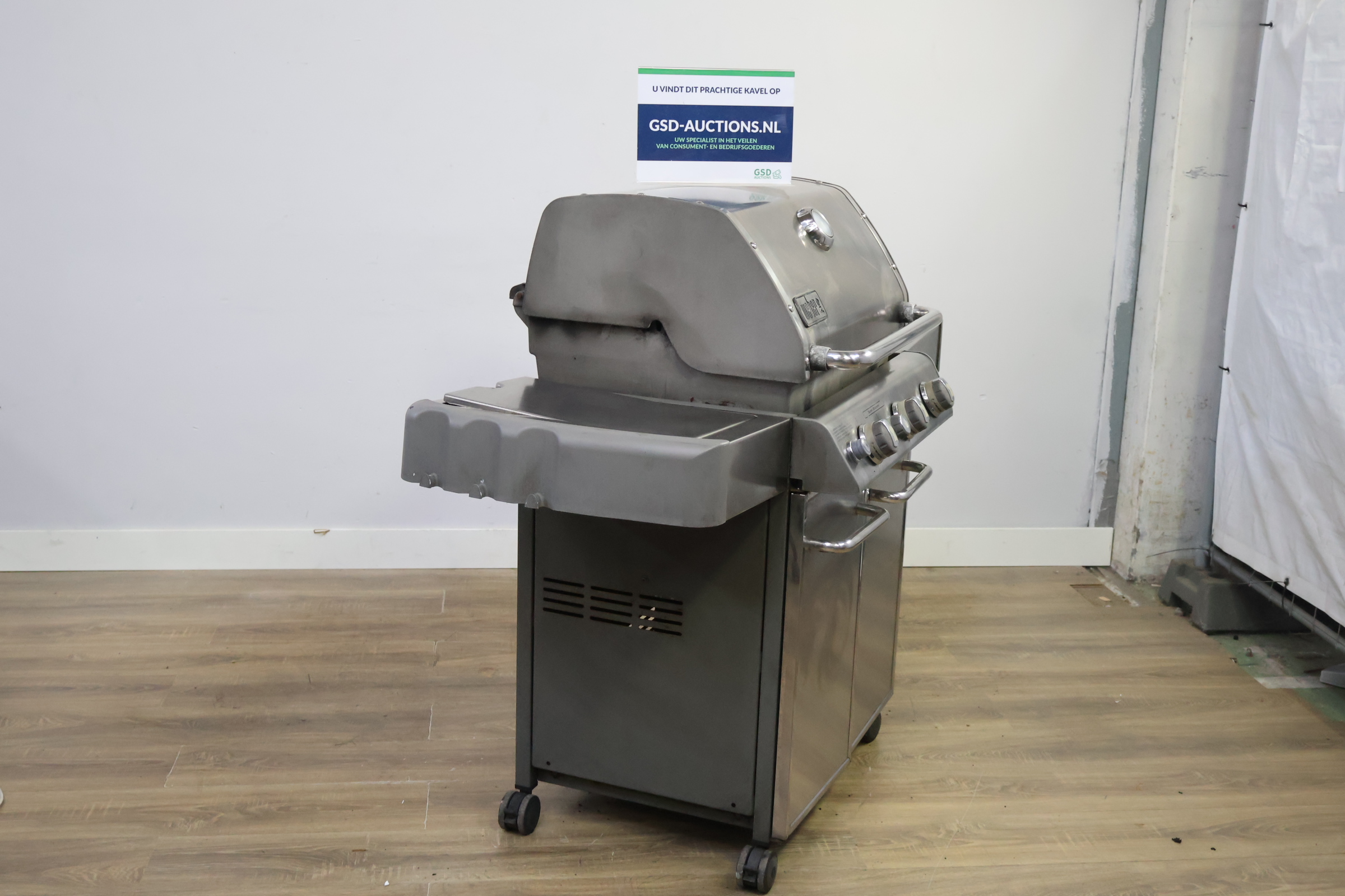 Weber gasbarbecue – foto 2 – kavel bij GSD Auctions, Zoeterwoude