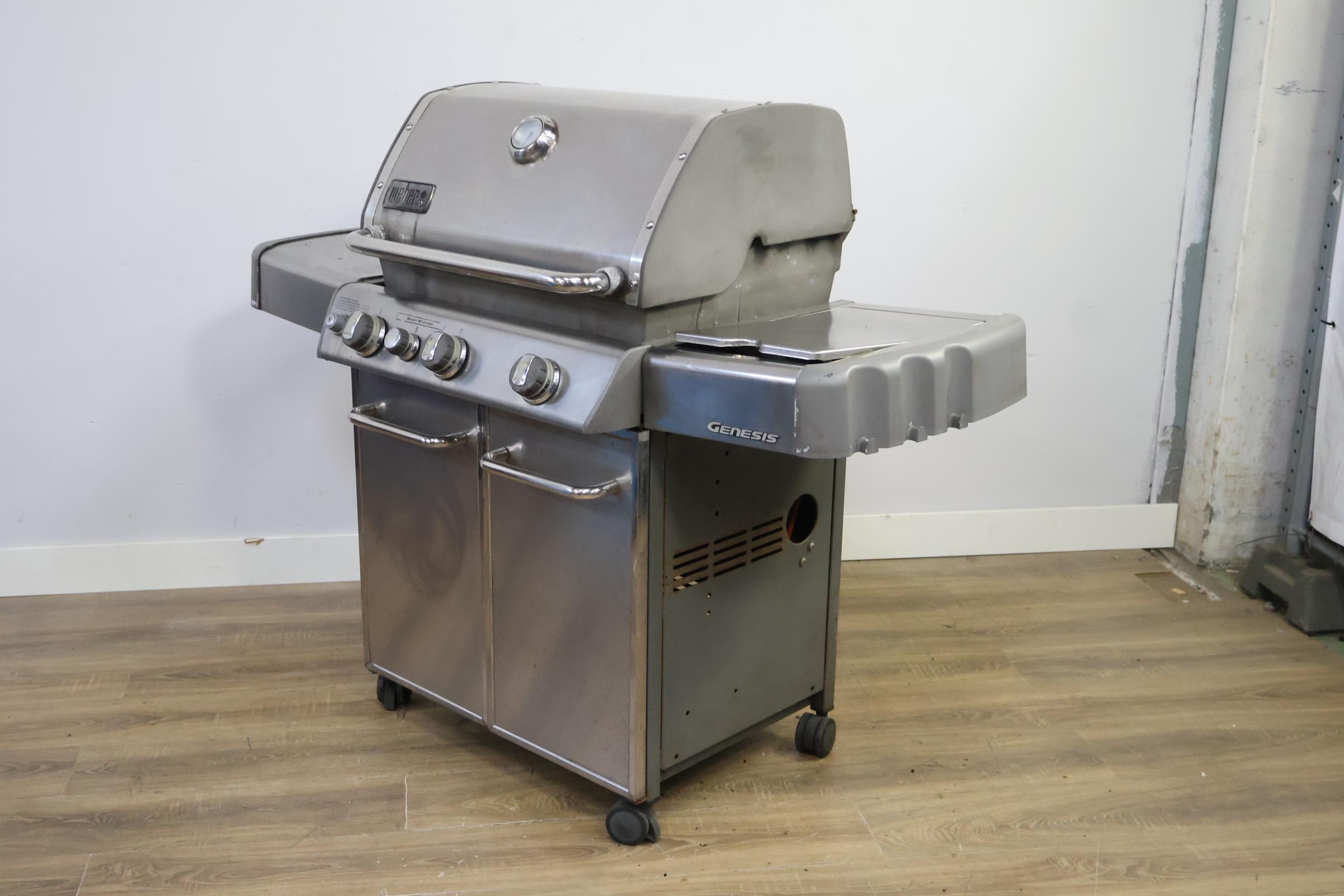 Weber gasbarbecue – foto 10 – kavel bij GSD Auctions, Zoeterwoude