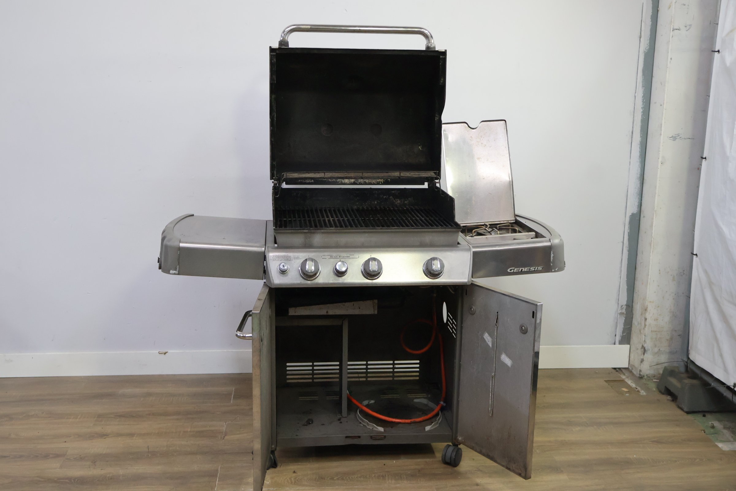 Weber gasbarbecue – foto 12 – kavel bij GSD Auctions, Zoeterwoude