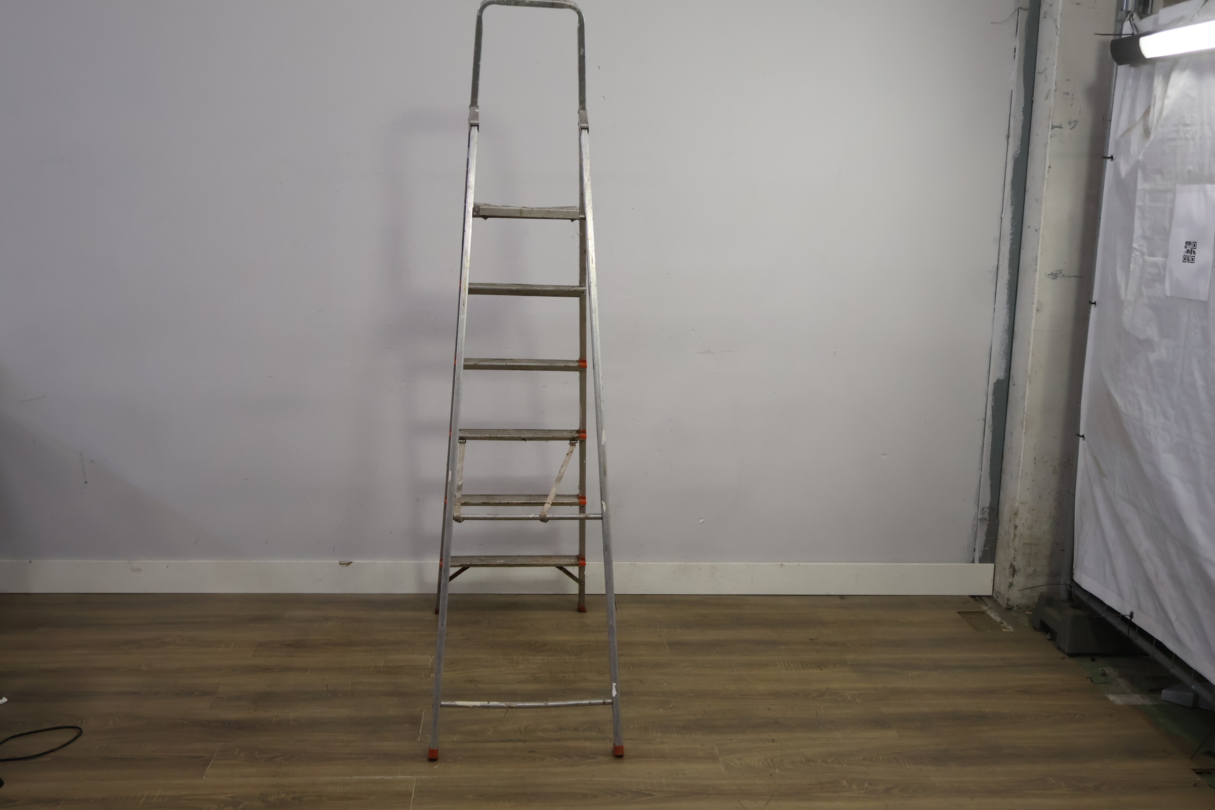 Grote Aluminium Ladder – foto 6 – kavel bij GSD Auctions, Zoeterwoude