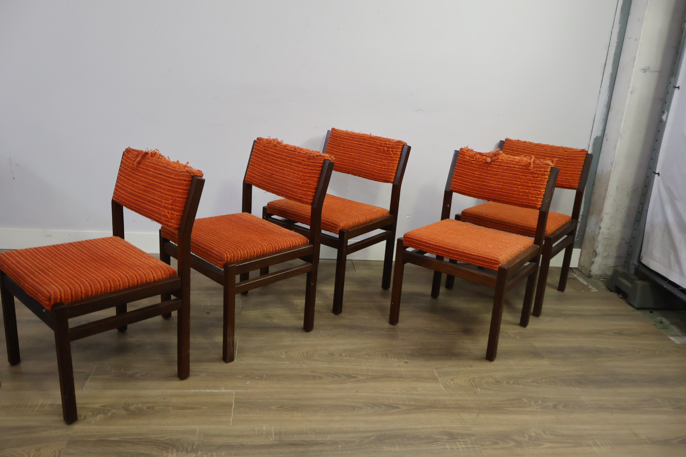 Set van 5 Pastoe SA07 eetkamerstoelen – foto 10 – kavel bij GSD Auctions, Zoeterwoude