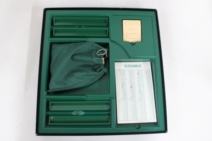 Bordspellen met Scrabble, Monopoly, Rummikub – foto 14 – kavel bij GSD Auctions, Zoeterwoude