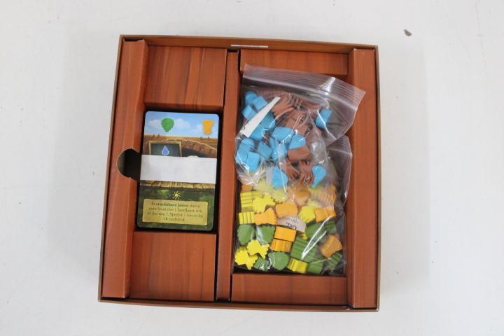 Bordspellen met Scrabble, Monopoly, Rummikub – foto 27 – kavel bij GSD Auctions, Zoeterwoude