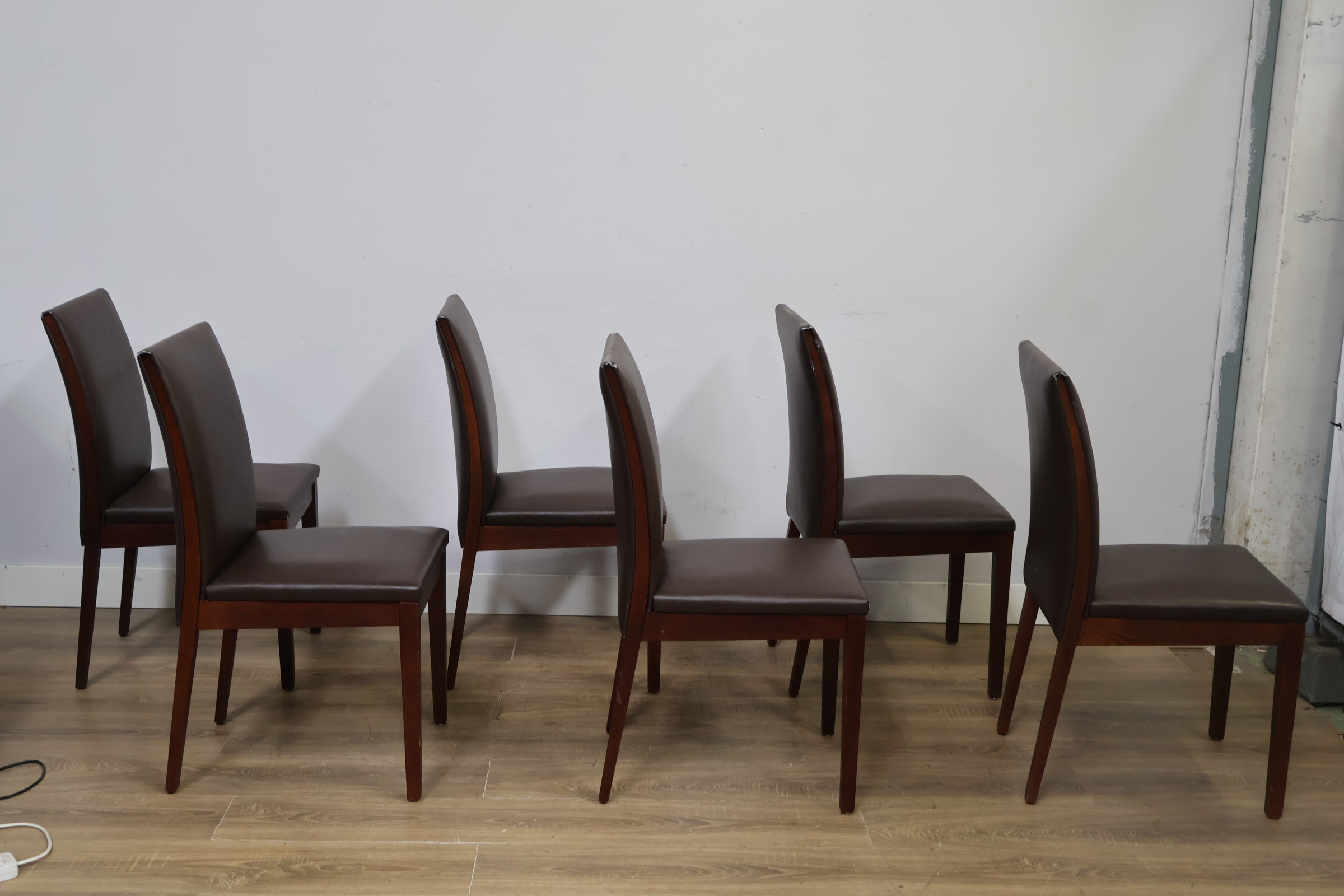 Set van 6 Sitino eetkamerstoelen – foto 3 – kavel bij GSD Auctions, Zoeterwoude