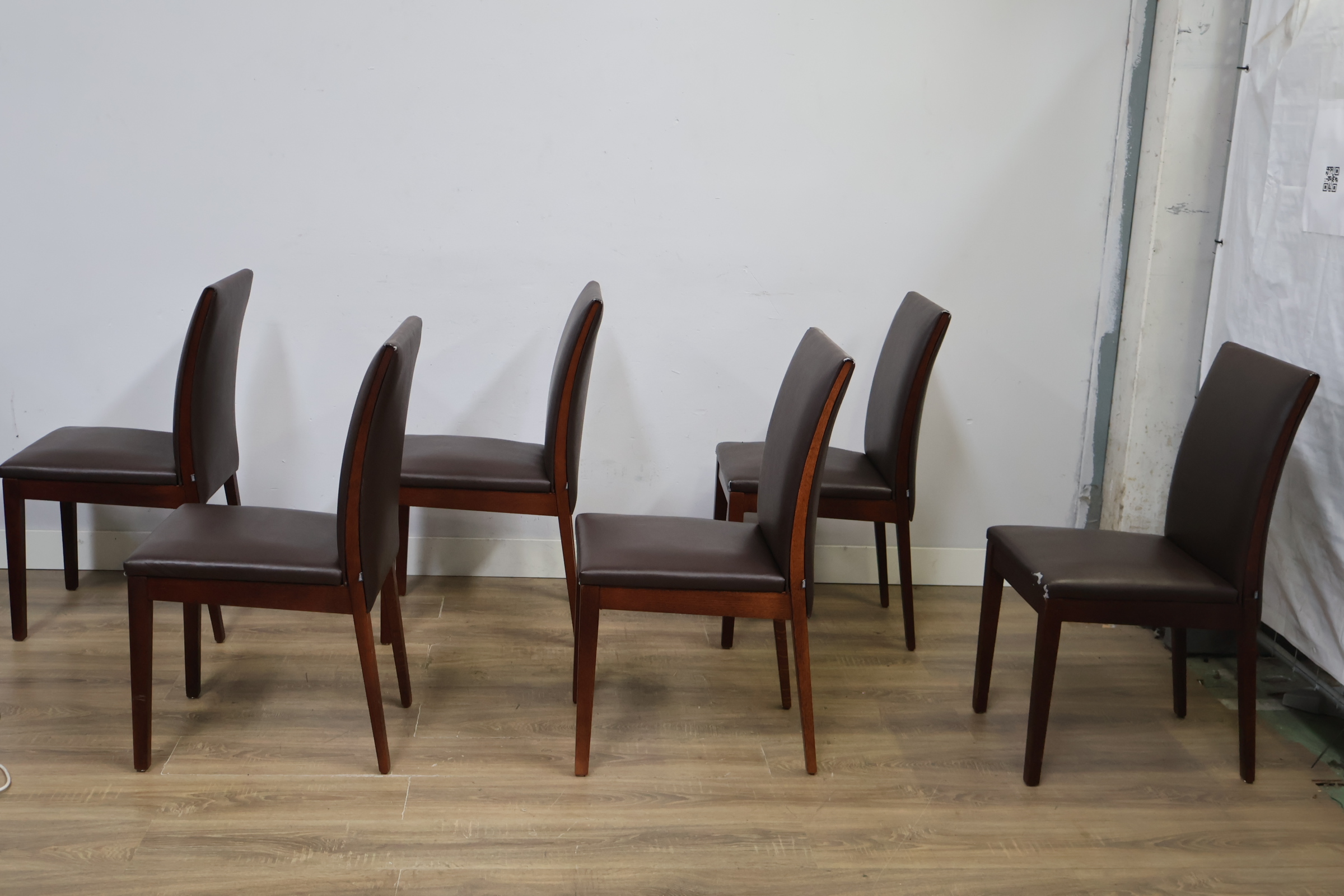Set van 6 Sitino eetkamerstoelen – foto 10 – kavel bij GSD Auctions, Zoeterwoude