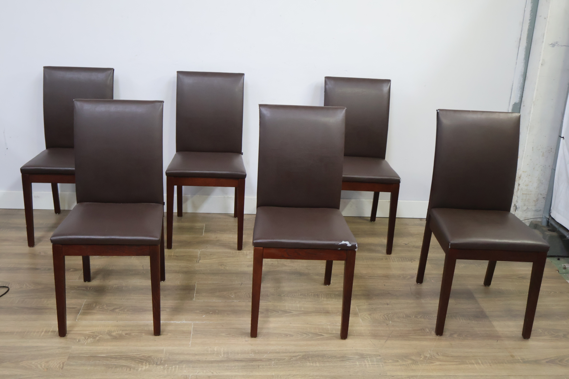 Set van 6 Sitino eetkamerstoelen – foto 15 – kavel bij GSD Auctions, Zoeterwoude