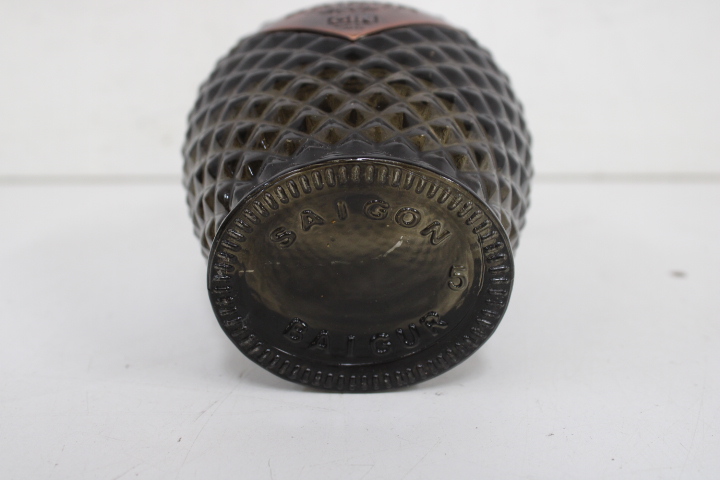 Set van 3 vintage gedecoreerde glazen flessen (Leeg) – foto 14 – kavel bij GSD Auctions, Zoeterwoude