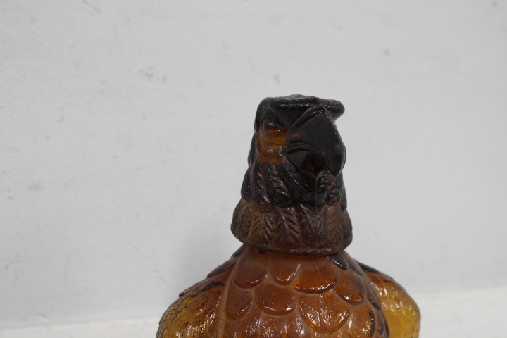 Set van 3 vintage gedecoreerde glazen flessen (Leeg) – foto 16 – kavel bij GSD Auctions, Zoeterwoude
