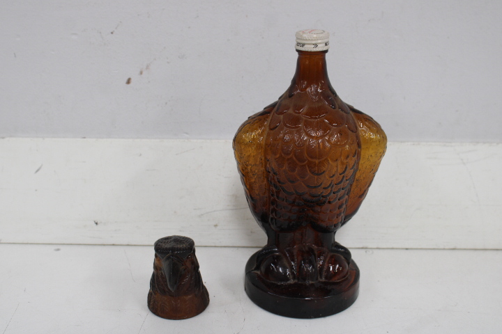 Set van 3 vintage gedecoreerde glazen flessen (Leeg) – foto 19 – kavel bij GSD Auctions, Zoeterwoude