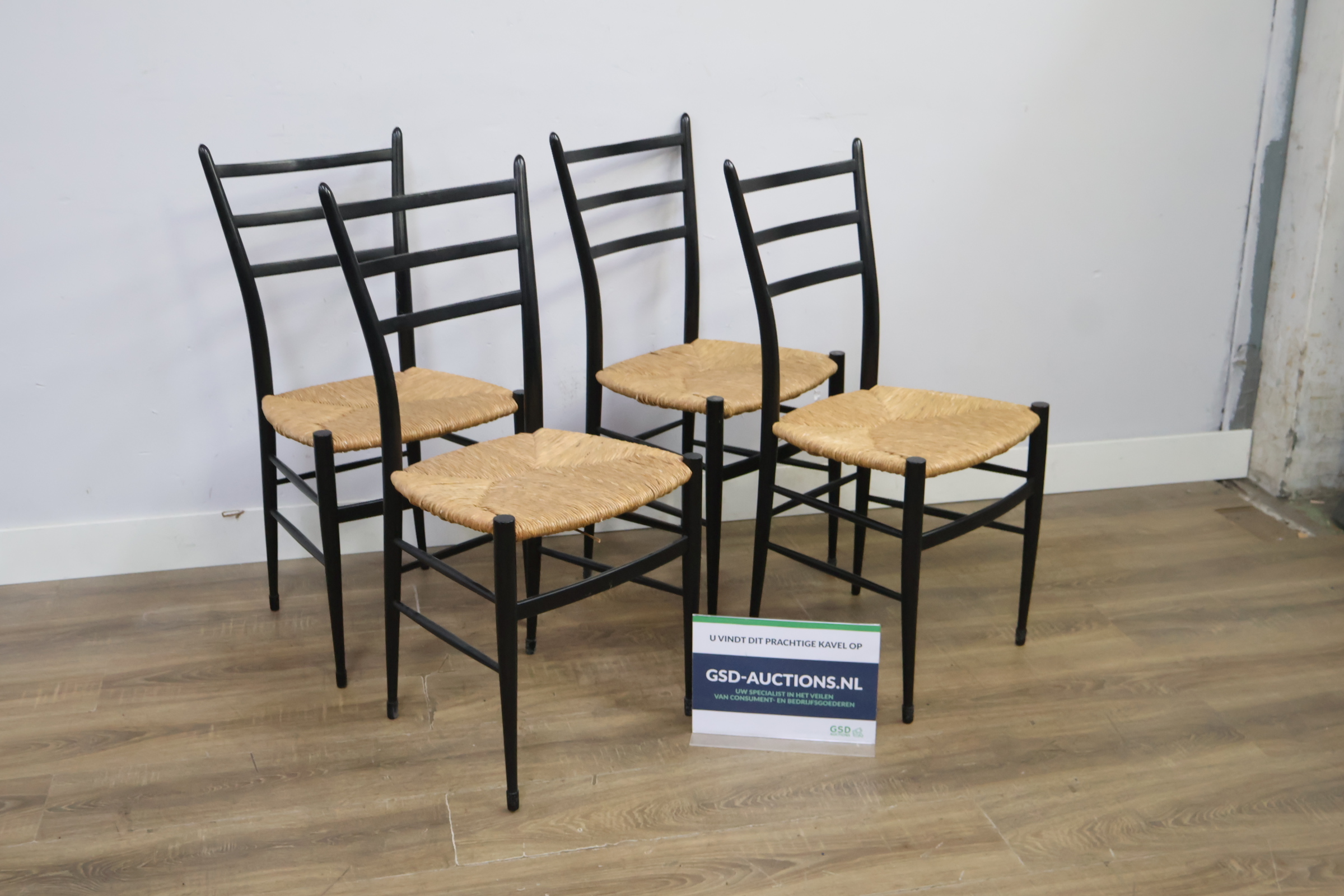 Set of 4 Chiavari Spinetto dining chairs - Vintage Jaren '50 – foto 2 – kavel bij GSD Auctions, Zoeterwoude