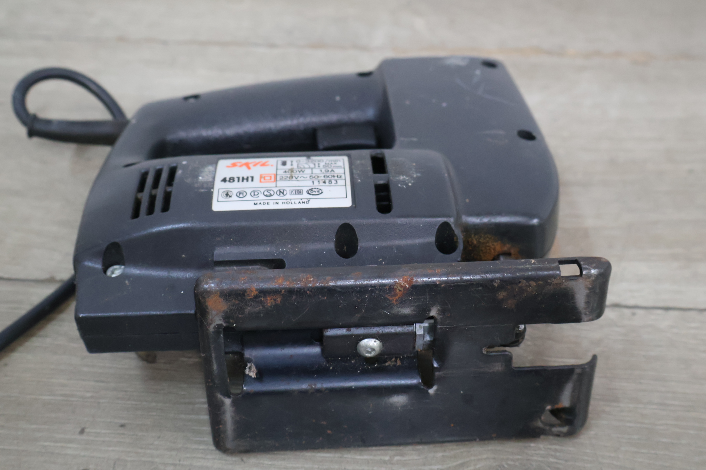 Skil VarTronic extra 400 Watt decoupeerzaag' – foto 11 – kavel bij GSD Auctions, Zoeterwoude