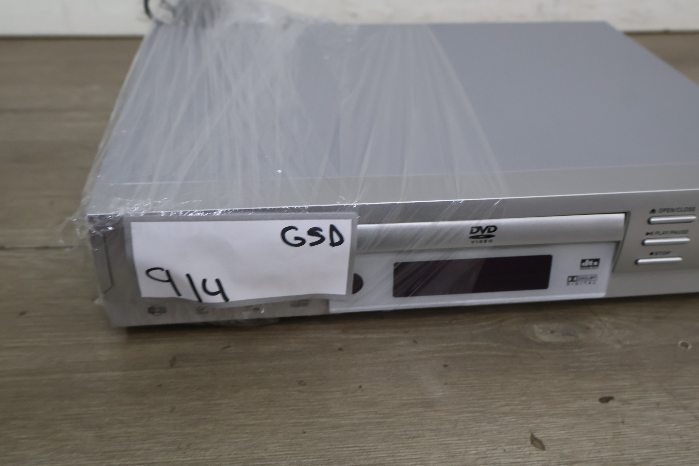 Finlux DVD speler DVD212' – foto 19 – kavel bij GSD Auctions, Zoeterwoude