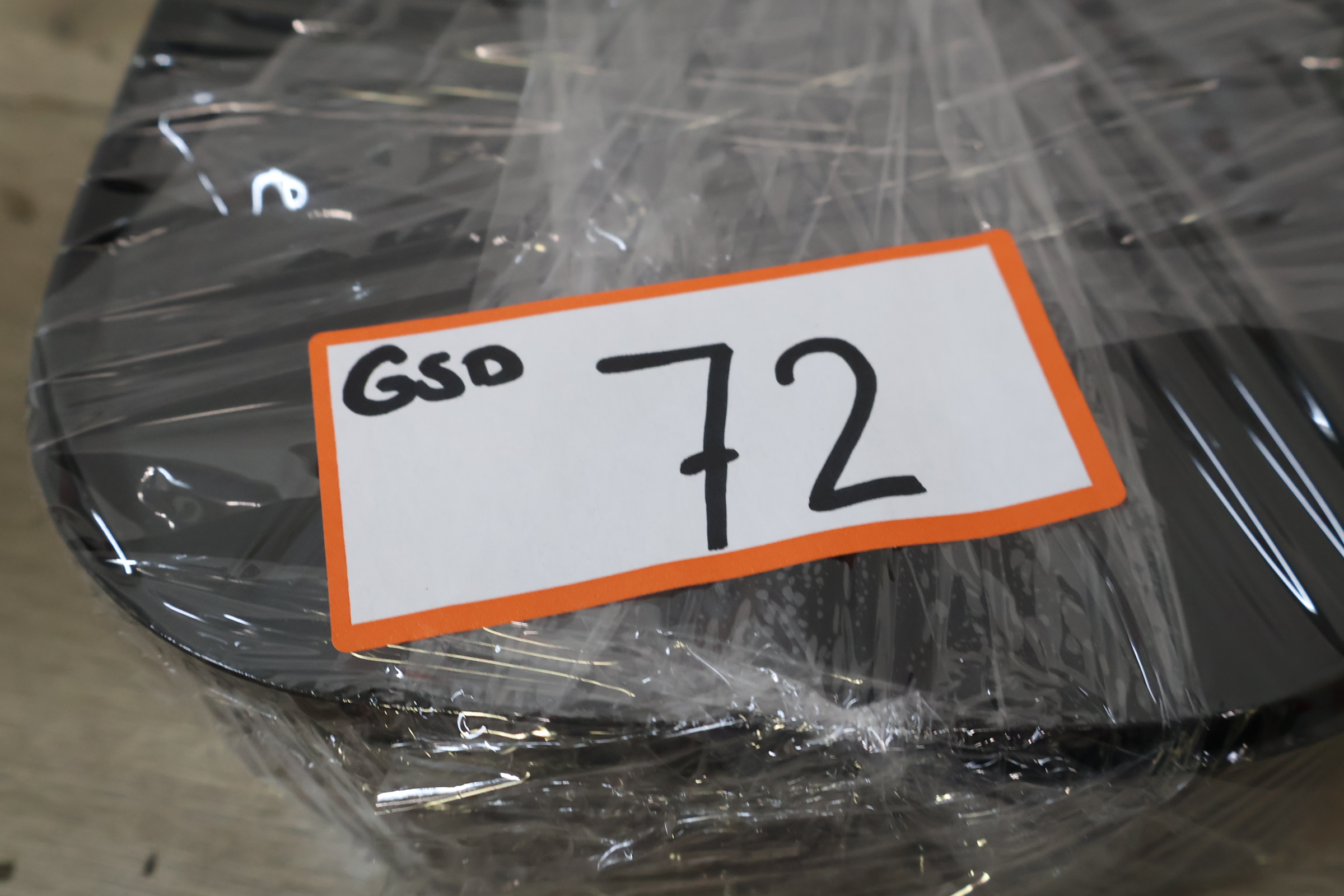 Houten sieraden- of opbergdoos met ingelegde decoraties – foto 18 – kavel bij GSD Auctions, Zoeterwoude
