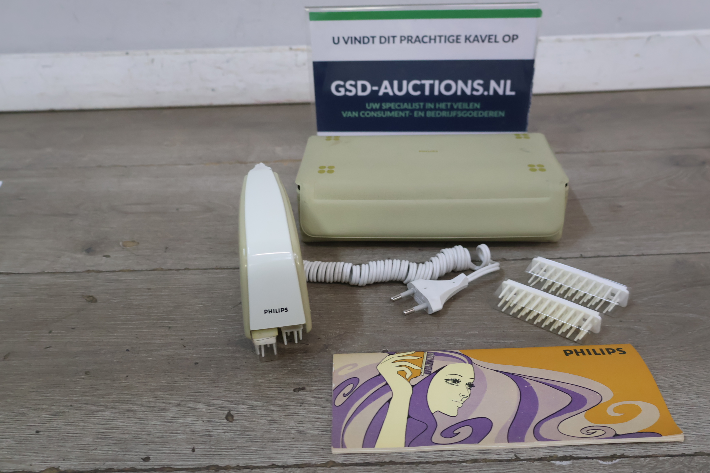 Philips elektrische haarverzorger met accessoires – kavel bij GSD Auctions, Zoeterwoude