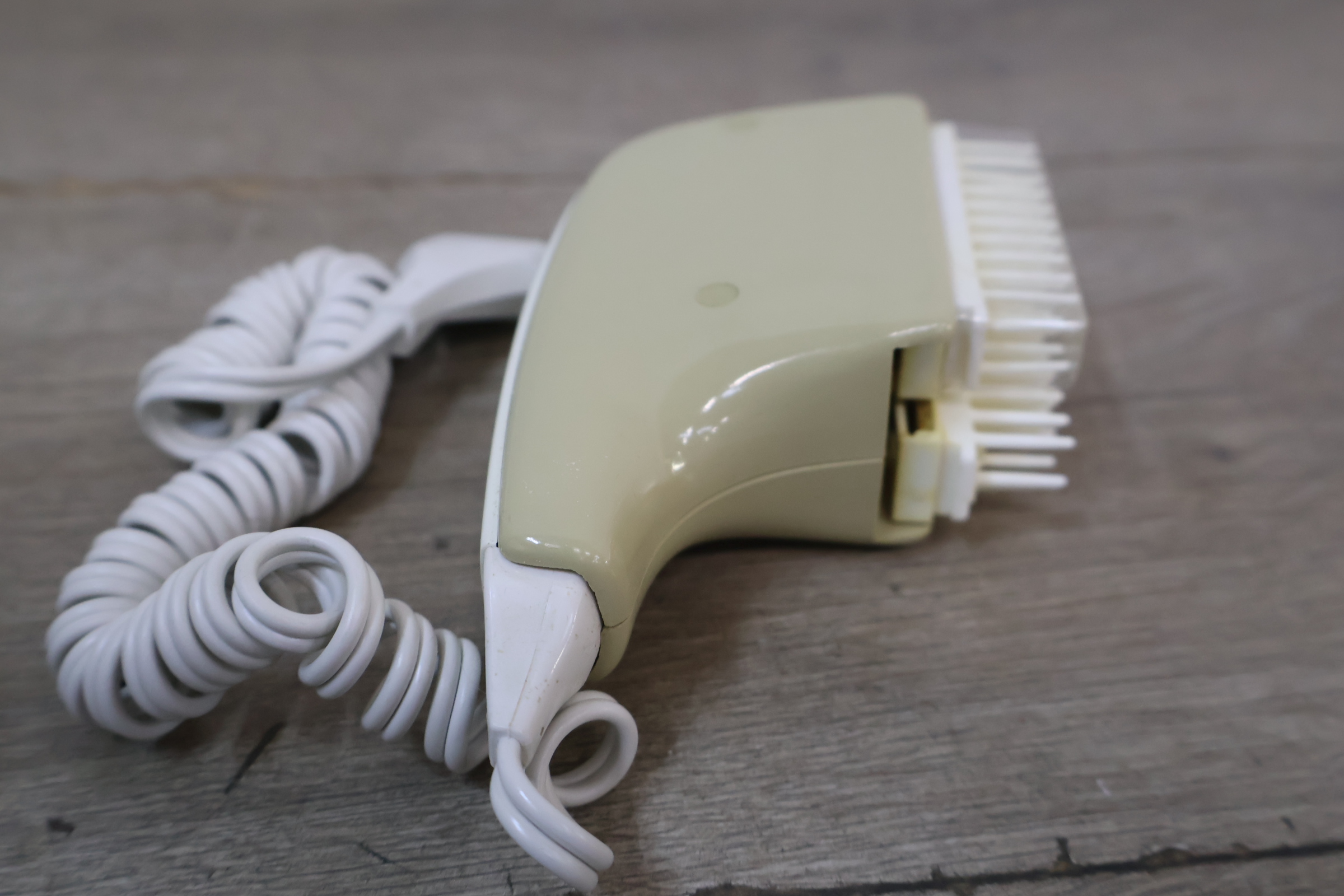 Philips elektrische haarverzorger met accessoires – foto 11 – kavel bij GSD Auctions, Zoeterwoude