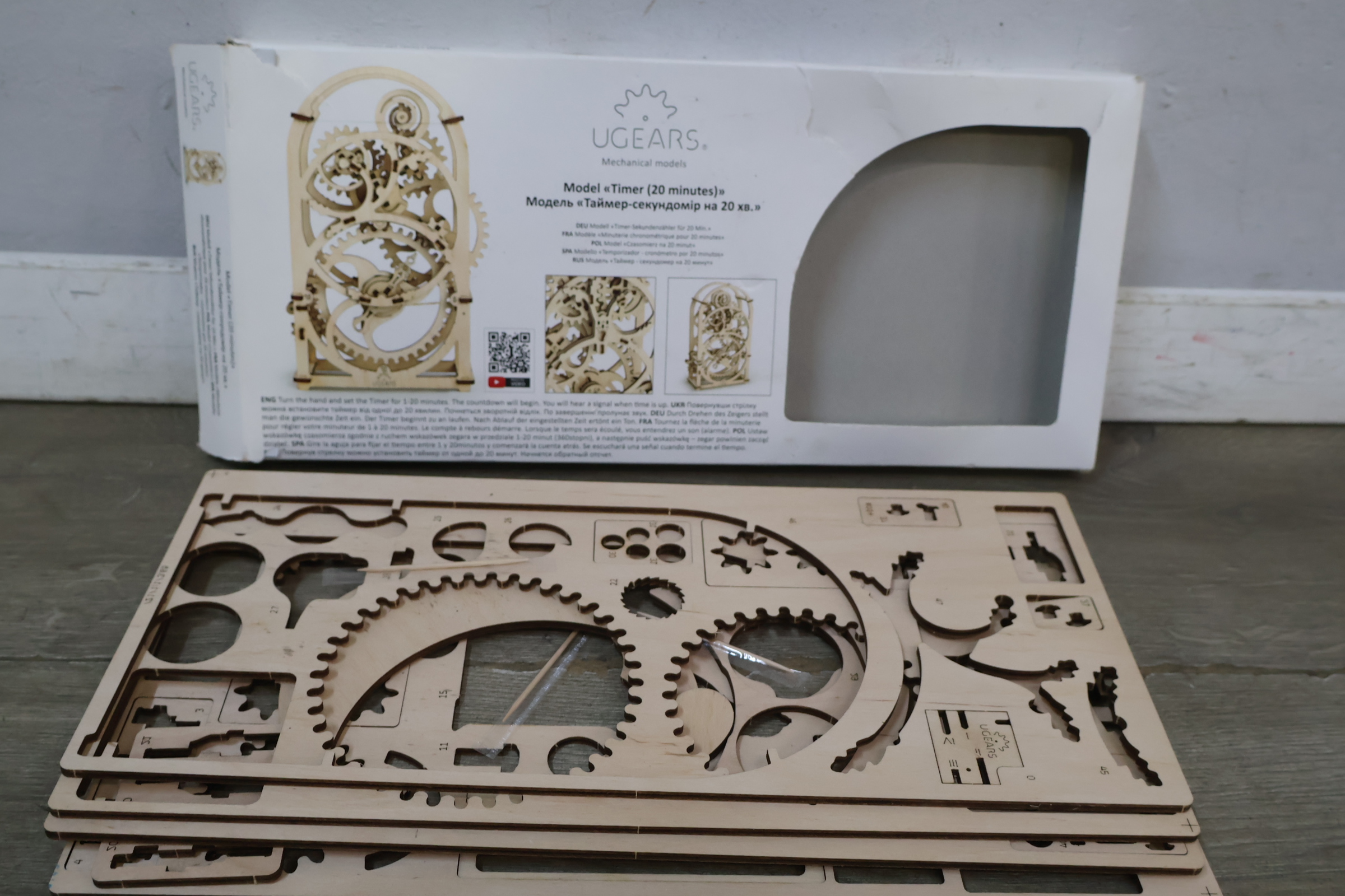 UGEARS Model Timer houten bouwpakket – foto 7 – kavel bij GSD Auctions, Zoeterwoude