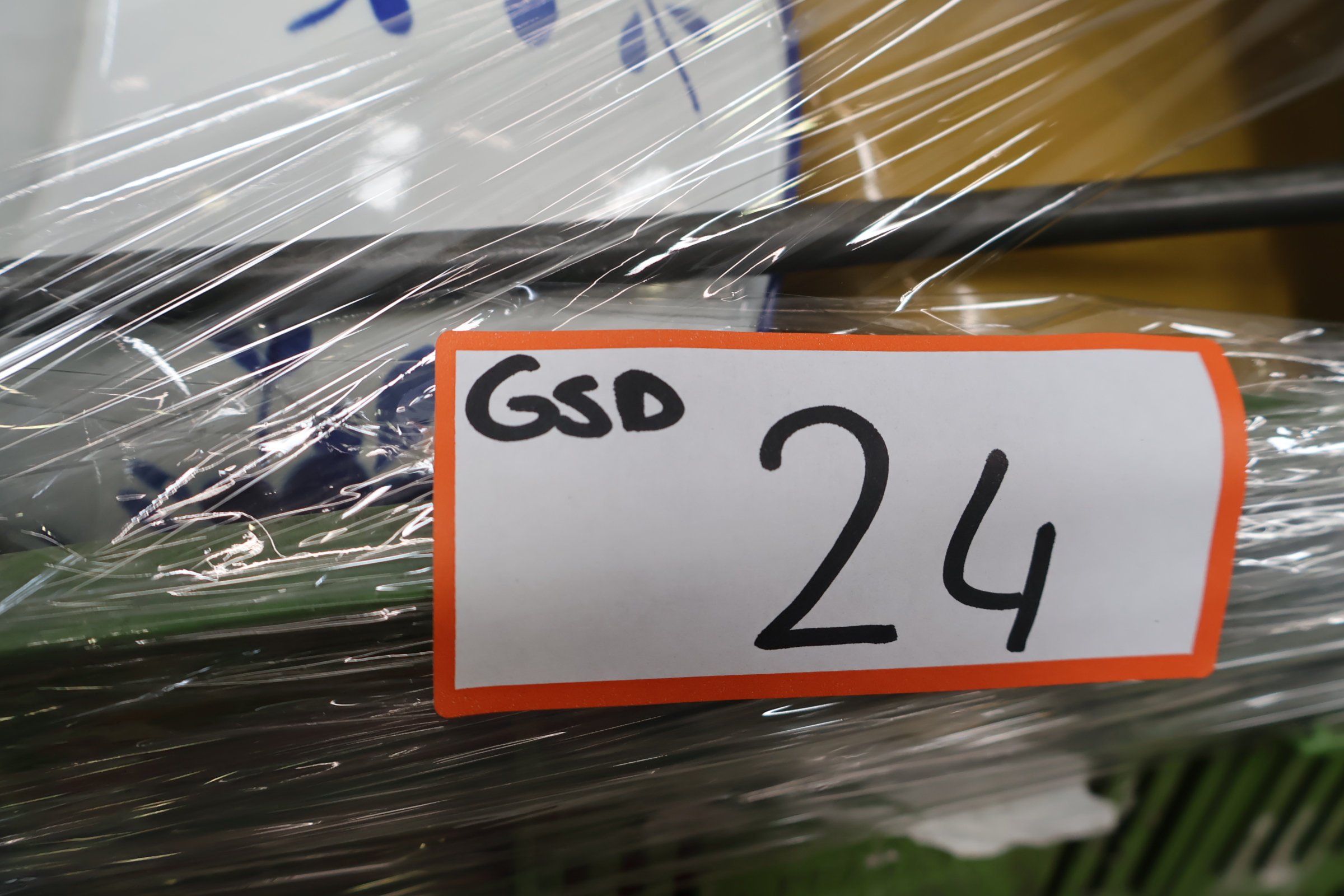 Set geëmailleerd keukengerei - Jaren '60 – foto 18 – kavel bij GSD Auctions, Zoeterwoude