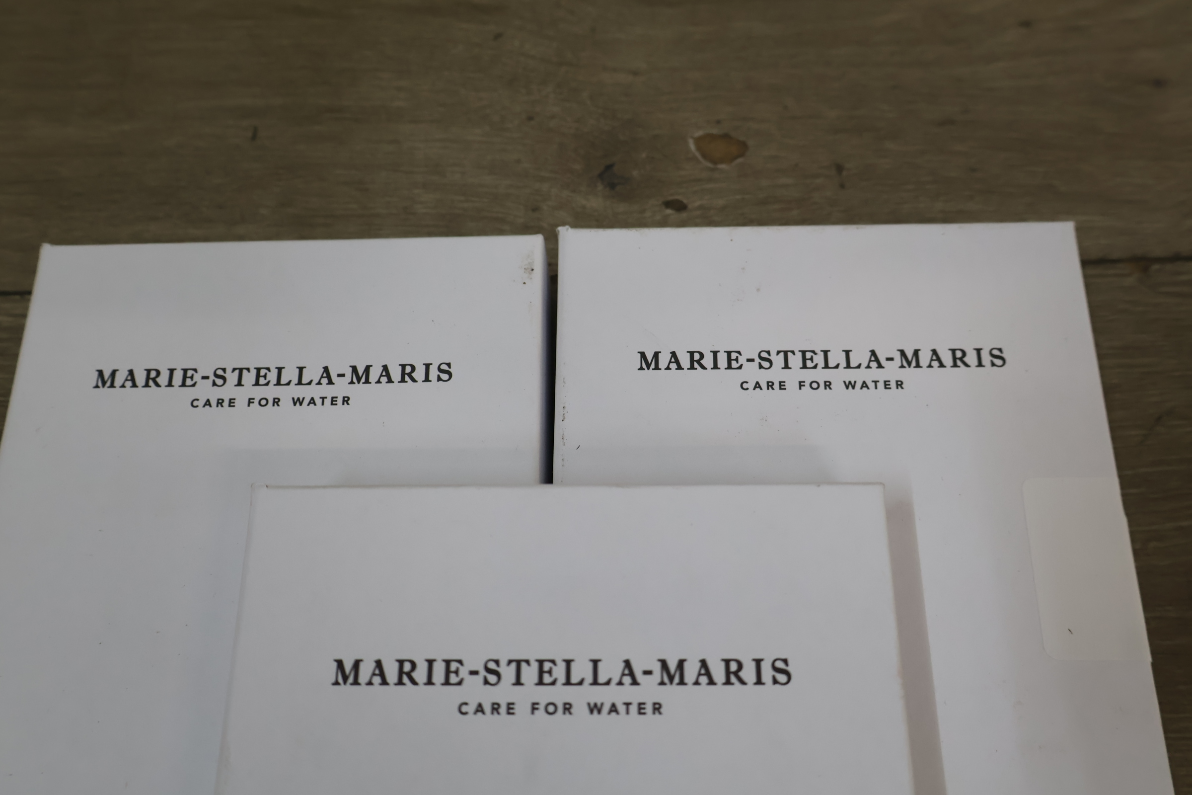 6 verscheidene verzorgingssets – foto 12 – kavel bij GSD Auctions, Zoeterwoude