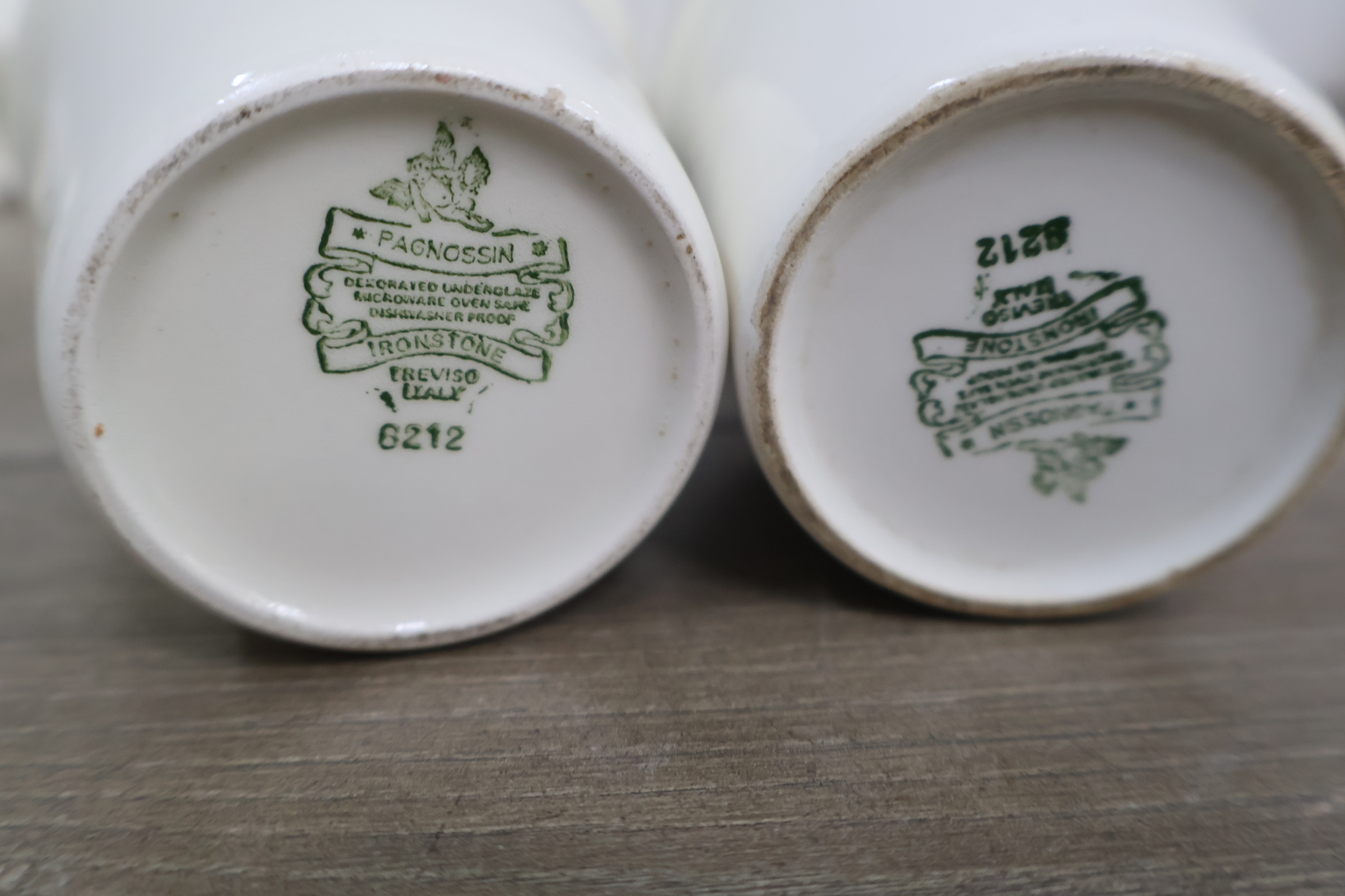 Set van 8 mokken met koeienmotief – foto 12 – kavel bij GSD Auctions, Zoeterwoude