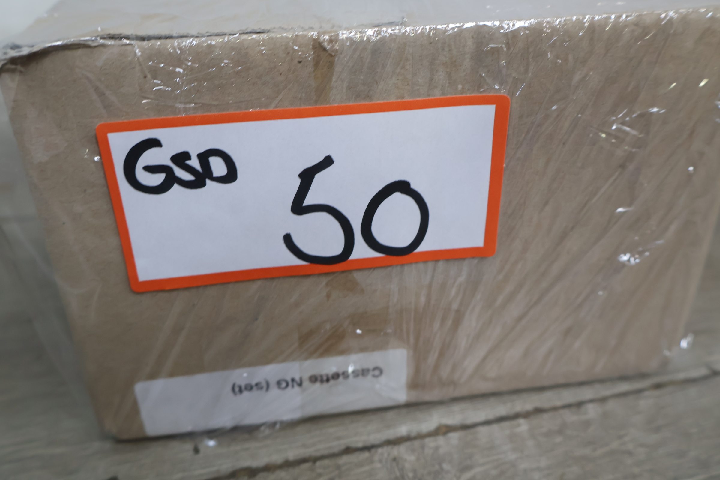 Set van 8 mokken met koeienmotief – foto 15 – kavel bij GSD Auctions, Zoeterwoude