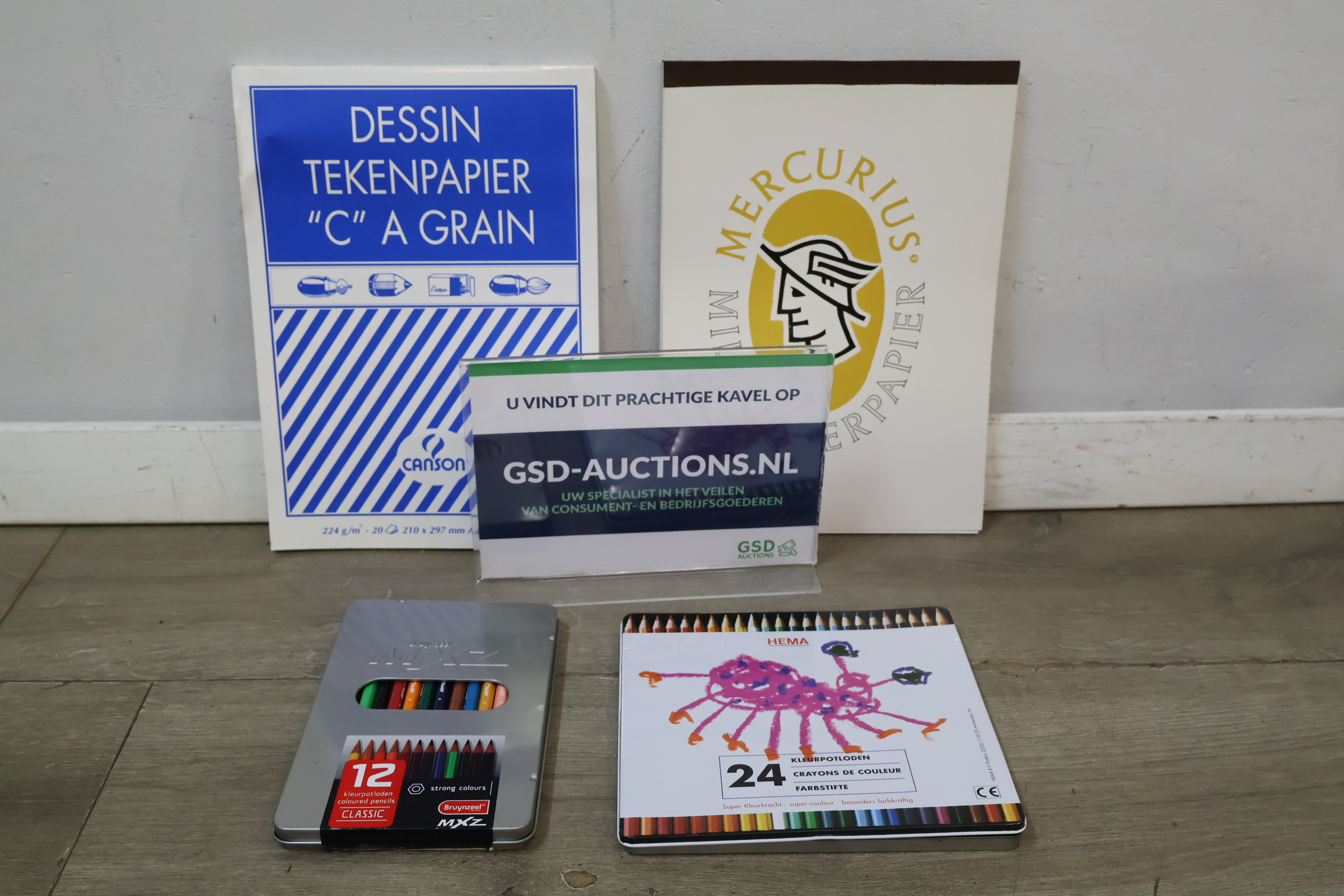 Decoratieve borden – foto 22 – kavel bij GSD Auctions, Zoeterwoude