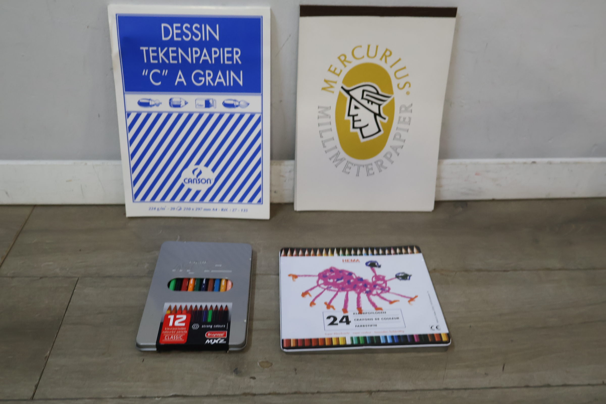 Decoratieve borden – foto 25 – kavel bij GSD Auctions, Zoeterwoude