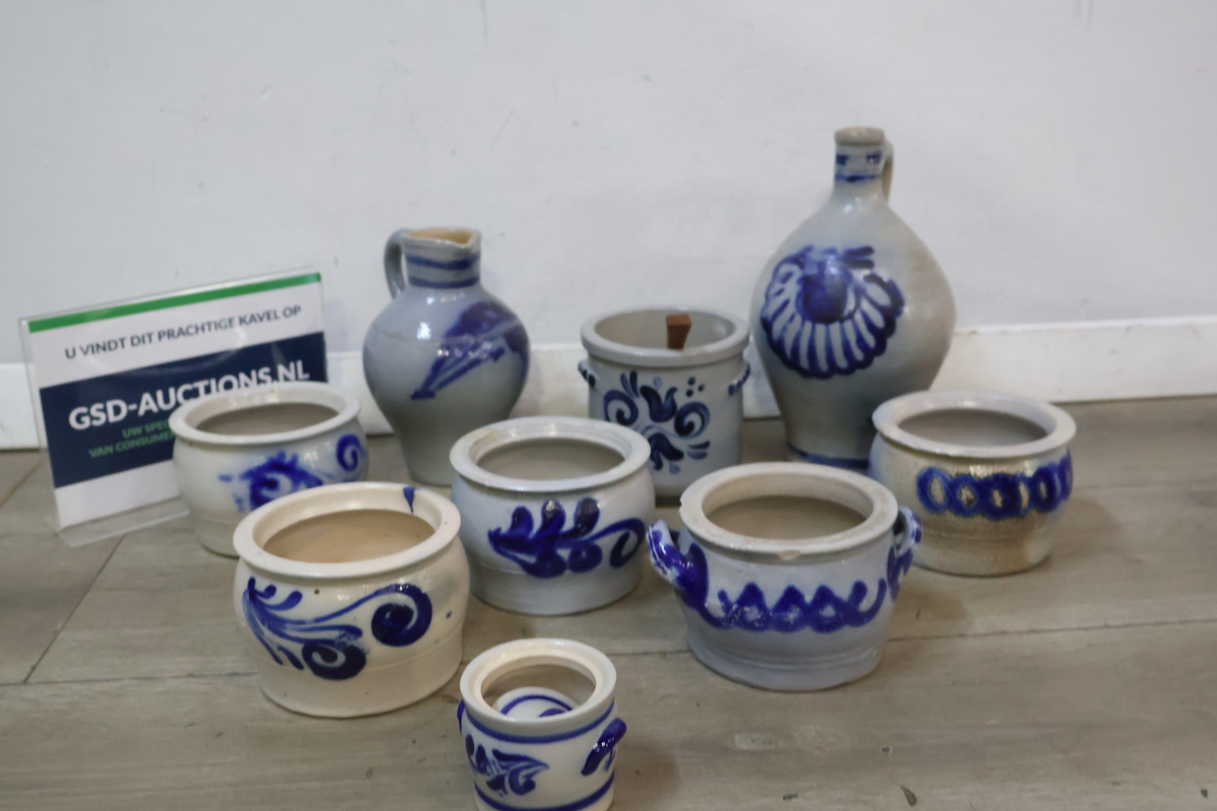 Verzameling Keulse Potten – kavel bij GSD Auctions, Zoeterwoude