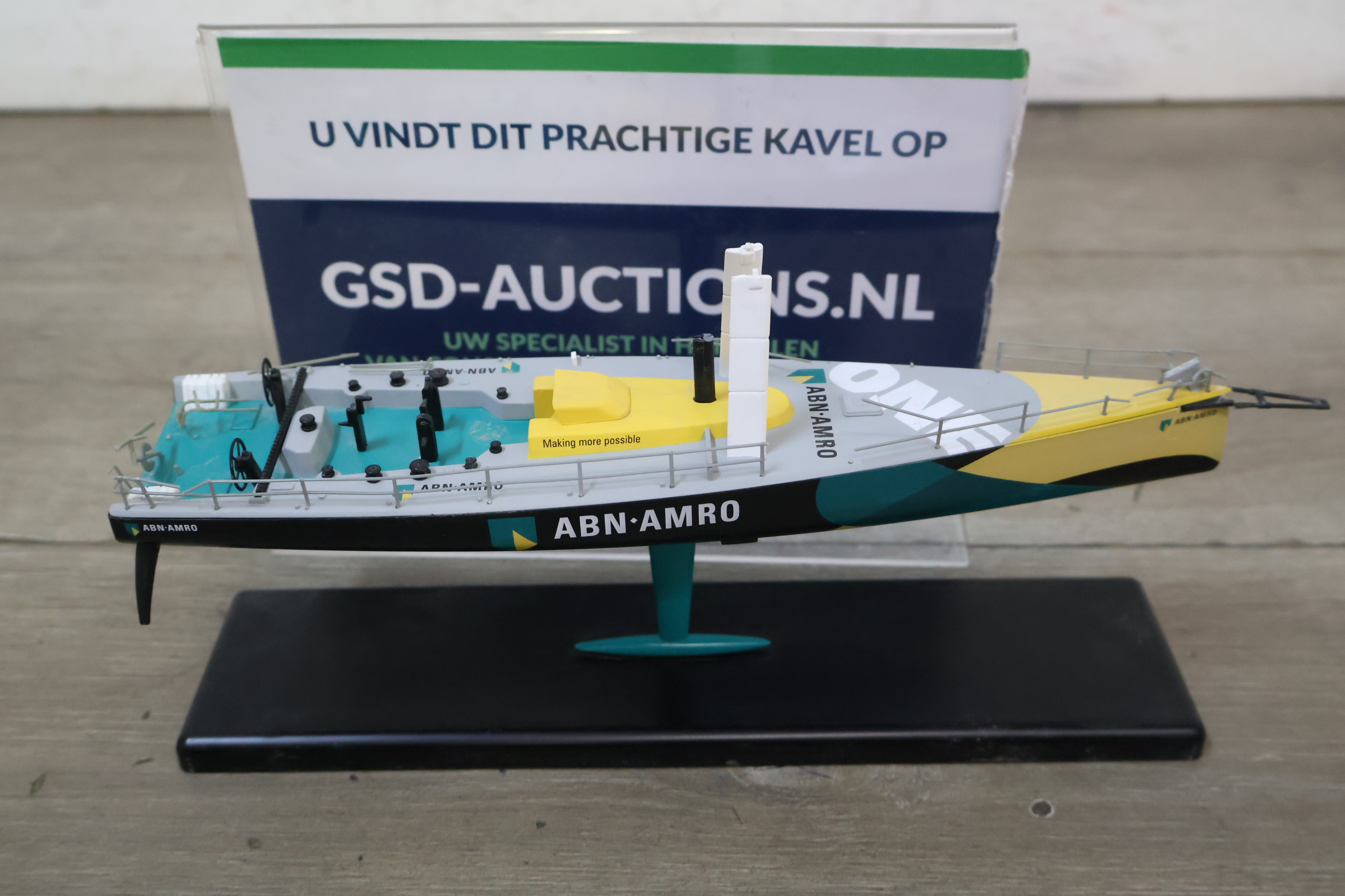 Model ABNamro zeilboot – kavel bij GSD Auctions, Zoeterwoude