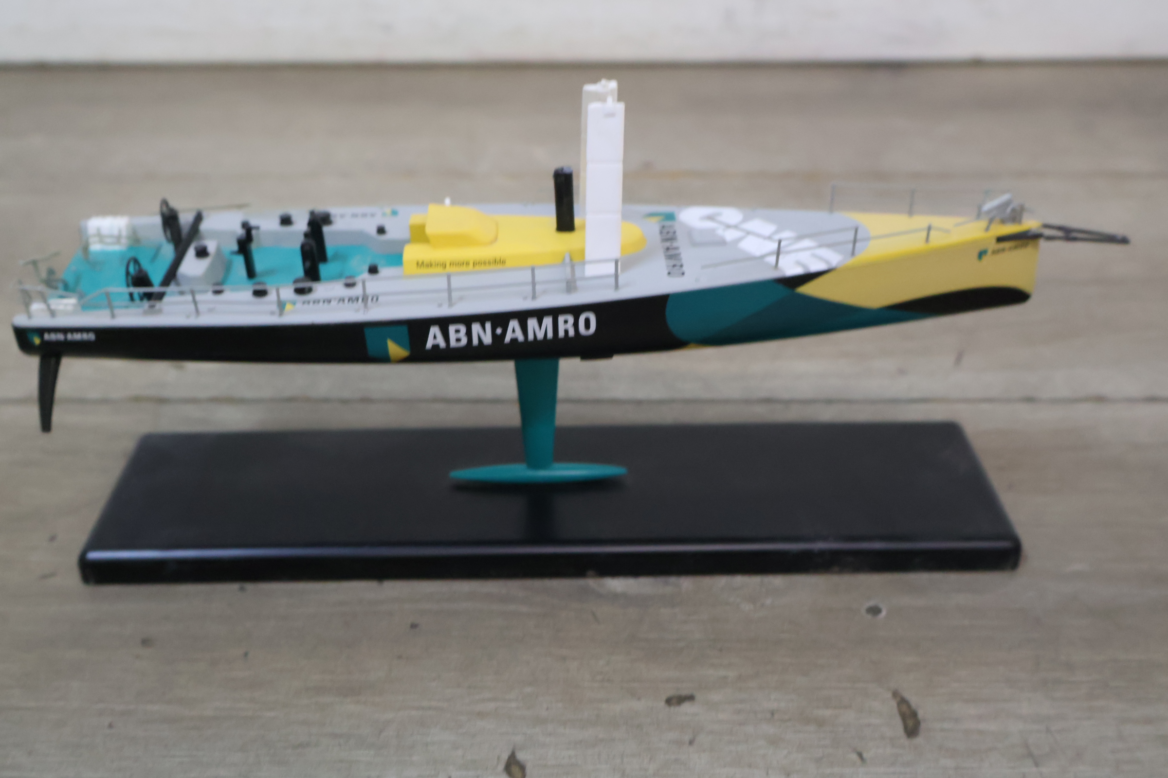 Model ABNamro zeilboot – foto 4 – kavel bij GSD Auctions, Zoeterwoude