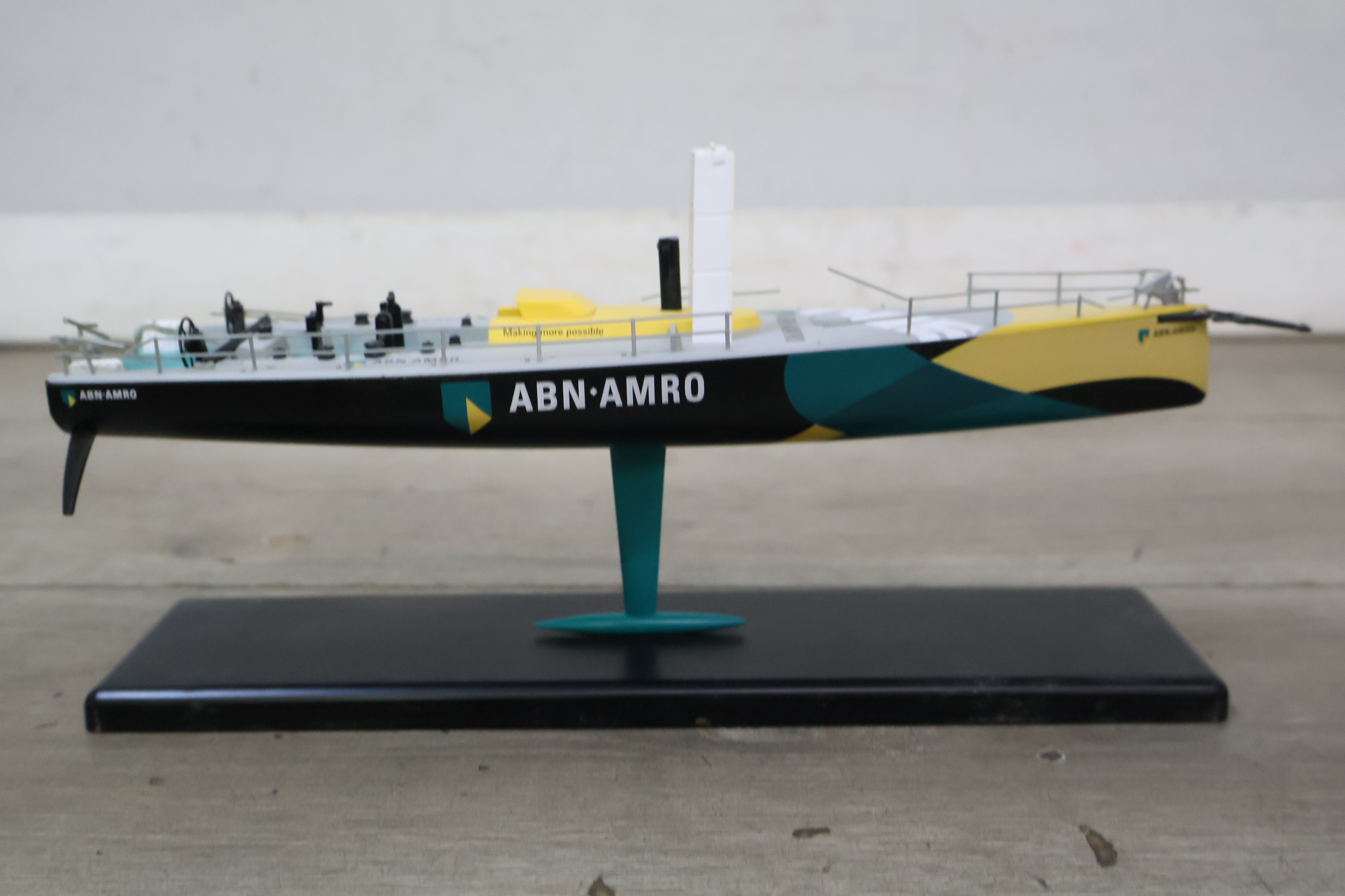 Model ABNamro zeilboot – foto 5 – kavel bij GSD Auctions, Zoeterwoude