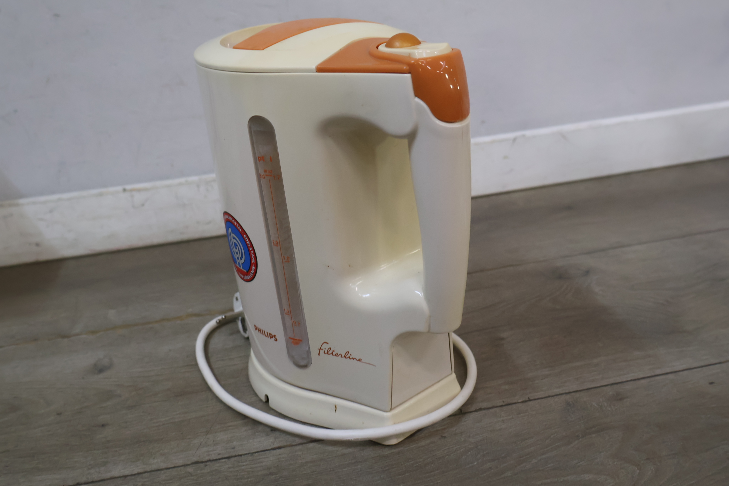 Philips waterkoker 1.5L 2400W – foto 8 – kavel bij GSD Auctions, Zoeterwoude