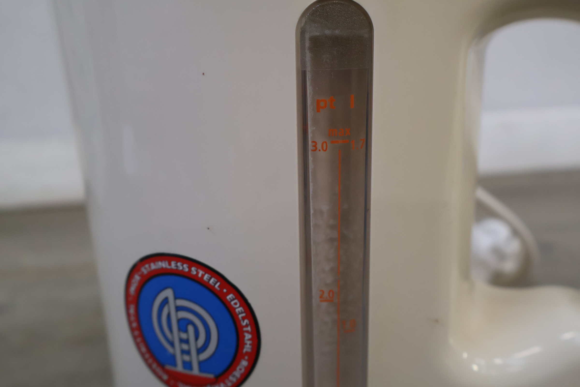Philips waterkoker 1.5L 2400W – foto 14 – kavel bij GSD Auctions, Zoeterwoude
