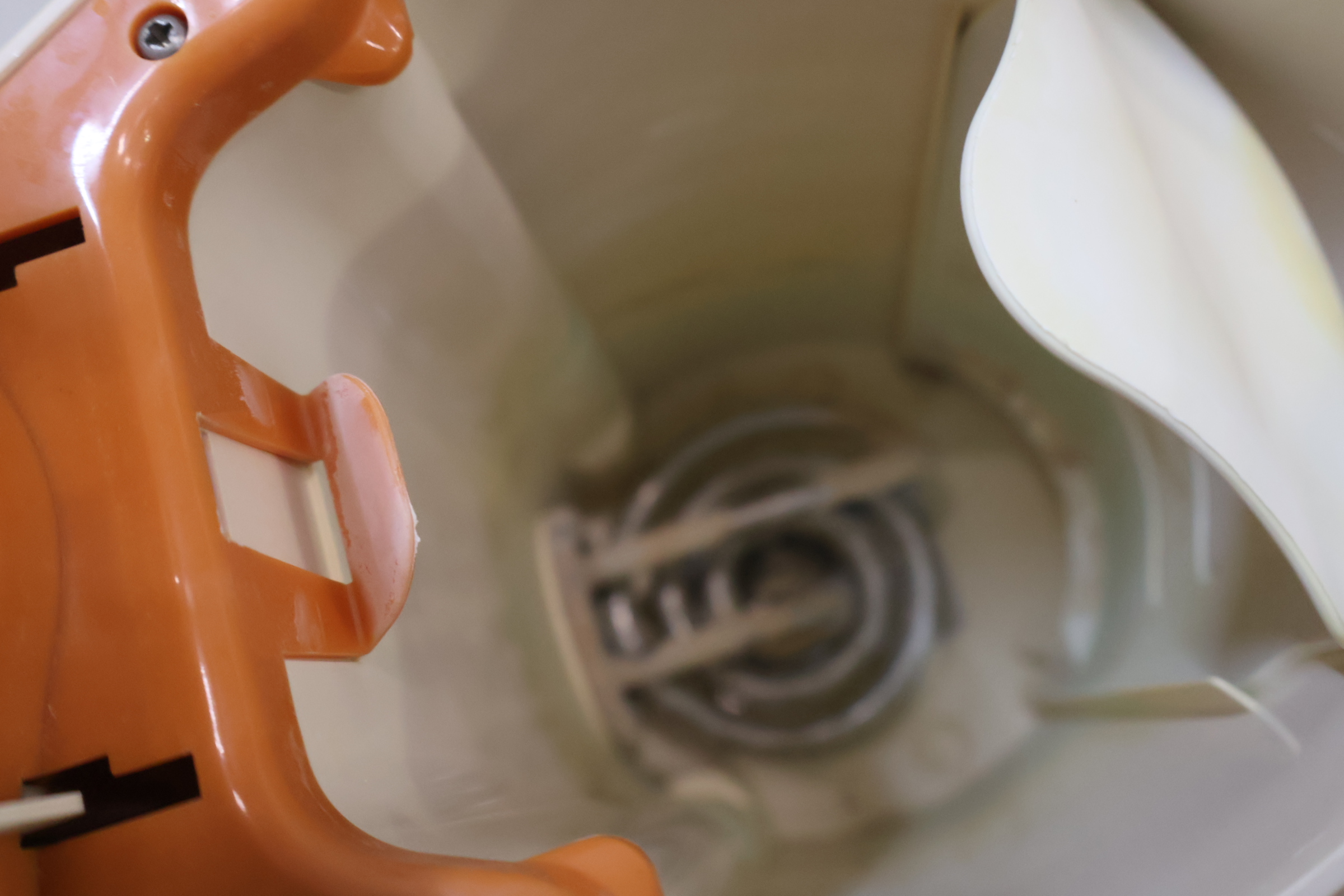 Philips waterkoker 1.5L 2400W – foto 15 – kavel bij GSD Auctions, Zoeterwoude