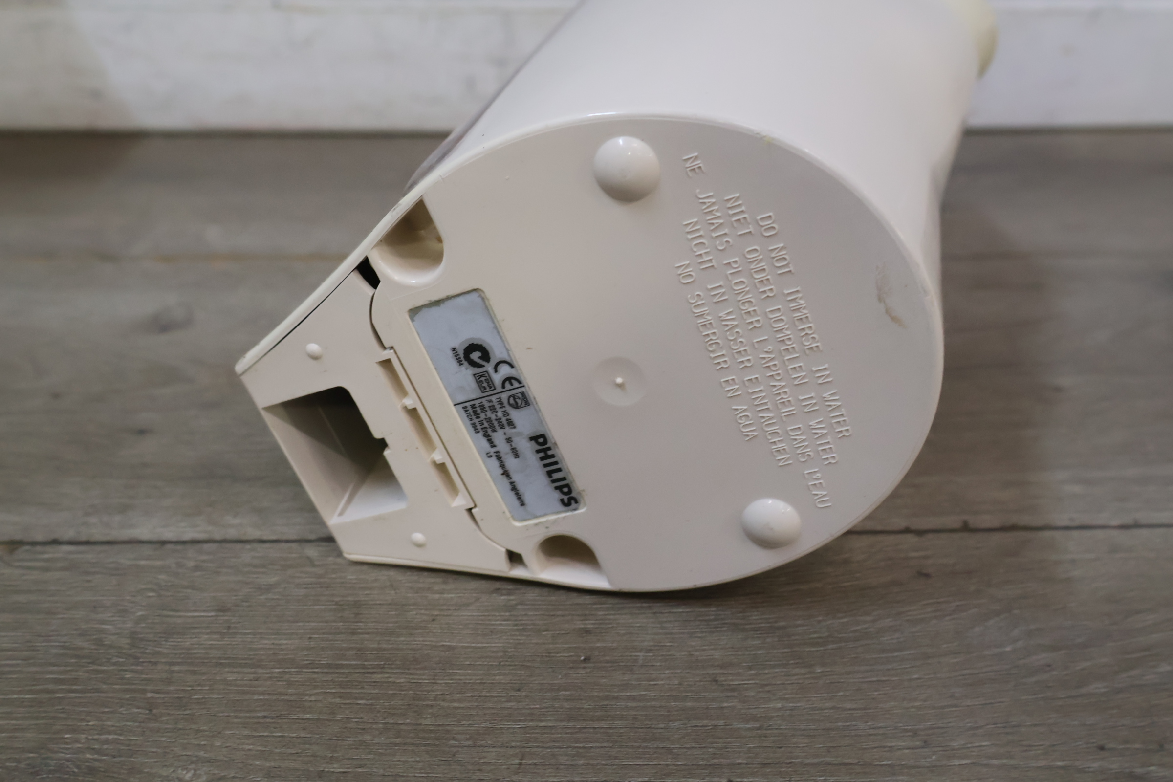 Philips waterkoker 1.5L 2400W – foto 17 – kavel bij GSD Auctions, Zoeterwoude