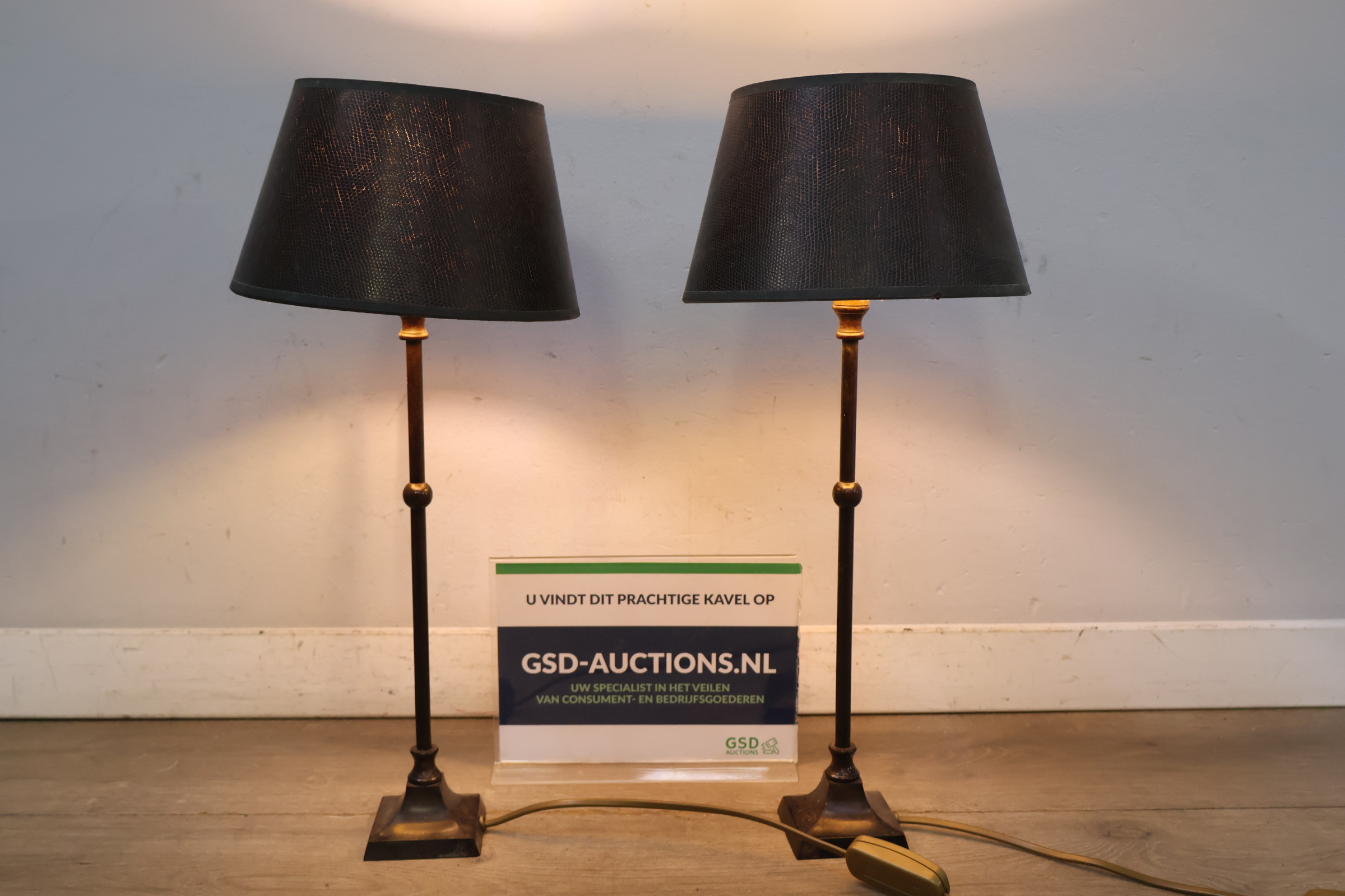Set van 2 Klassieke Tafellampen – kavel bij GSD Auctions, Zoeterwoude