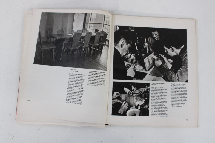 Set tijdschriften 'Het Aanzien van' over wereldnieuws – foto 15 – kavel bij GSD Auctions, Zoeterwoude
