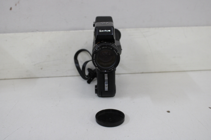 Sankyo Super 8 Filmcamera – foto 7 – kavel bij GSD Auctions, Zoeterwoude