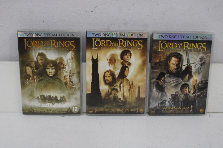The Lord of the Rings DVD set – foto 3 – kavel bij GSD Auctions, Zoeterwoude