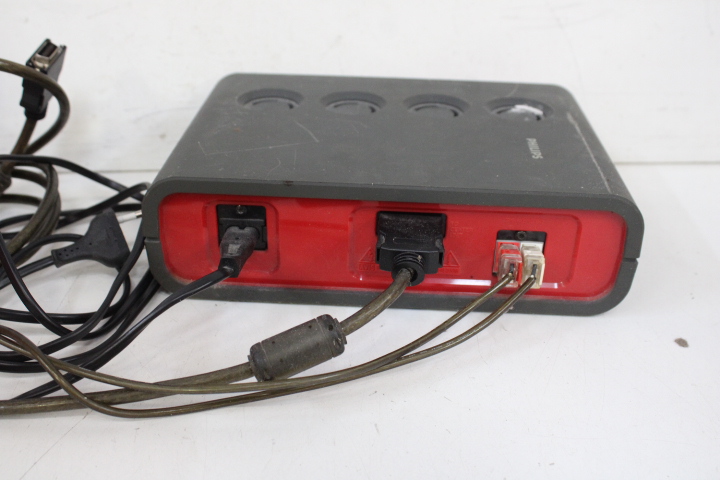 Philips set met luidsprekers en audio unit – foto 9 – kavel bij GSD Auctions, Zoeterwoude