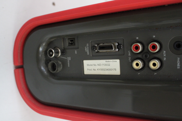 Philips set met luidsprekers en audio unit – foto 24 – kavel bij GSD Auctions, Zoeterwoude