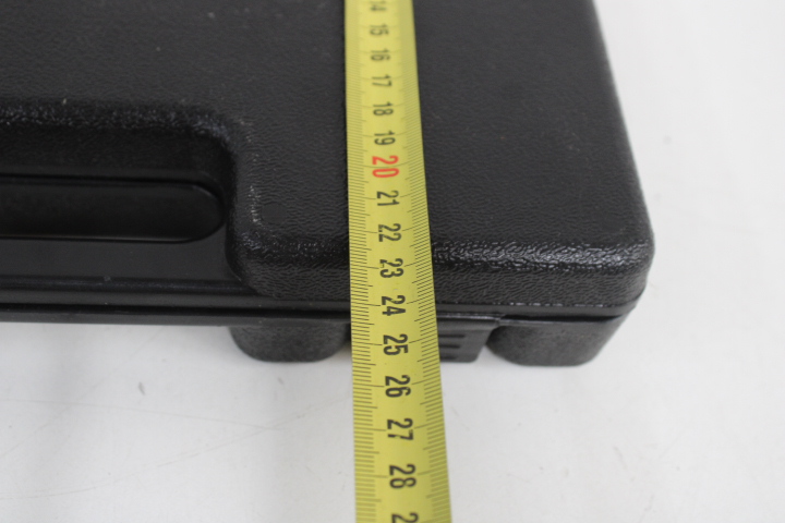 Set schroevendraaiers en dopsleutelset – foto 22 – kavel bij GSD Auctions, Zoeterwoude