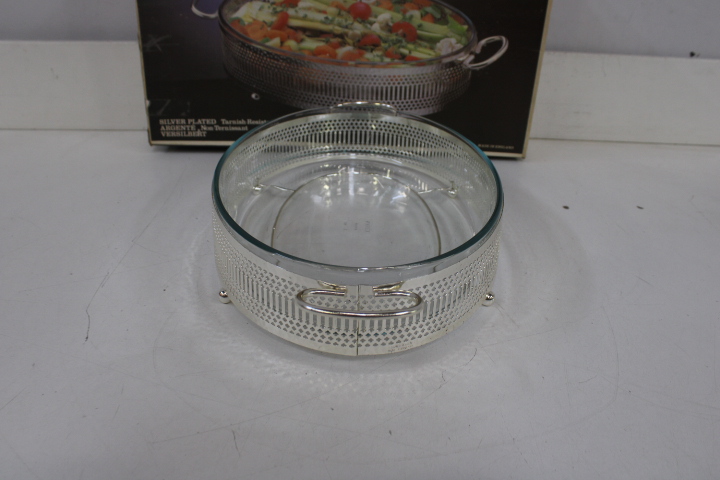 Royal Warwick glazen serveerschaal – foto 11 – kavel bij GSD Auctions, Zoeterwoude