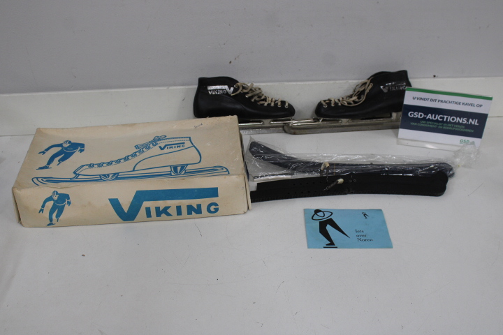Viking schaatsen (noren) met beschermers – foto 2 – kavel bij GSD Auctions, Zoeterwoude