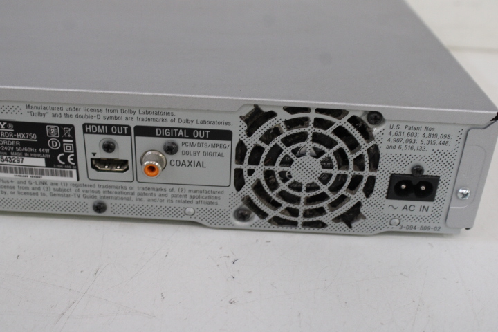 Sony DVD-speler recorder met accessoires – foto 23 – kavel bij GSD Auctions, Zoeterwoude
