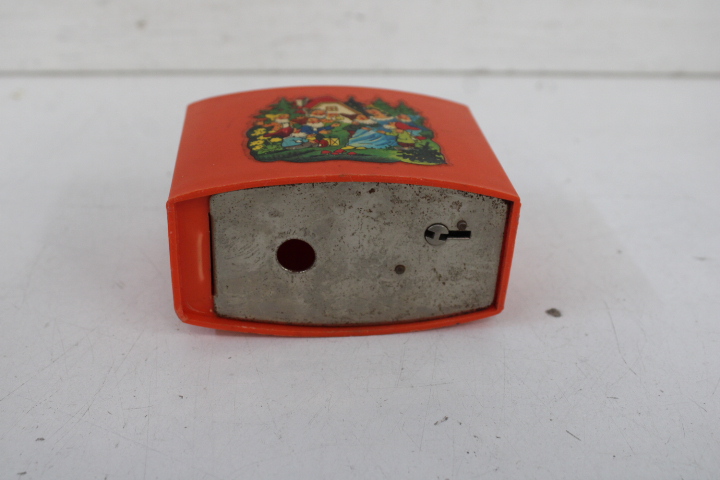 Blikken spaarvarkentjes – foto 14 – kavel bij GSD Auctions, Zoeterwoude