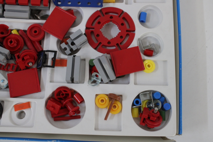 Fischertechnik Standard Set 100 – foto 6 – kavel bij GSD Auctions, Zoeterwoude