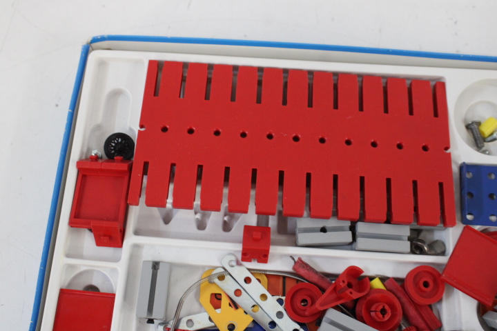 Fischertechnik Standard Set 100 – foto 8 – kavel bij GSD Auctions, Zoeterwoude