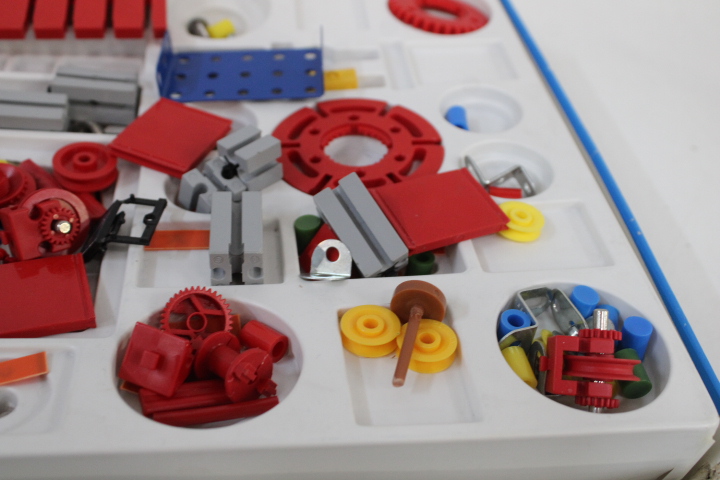 Fischertechnik Standard Set 100 – foto 11 – kavel bij GSD Auctions, Zoeterwoude