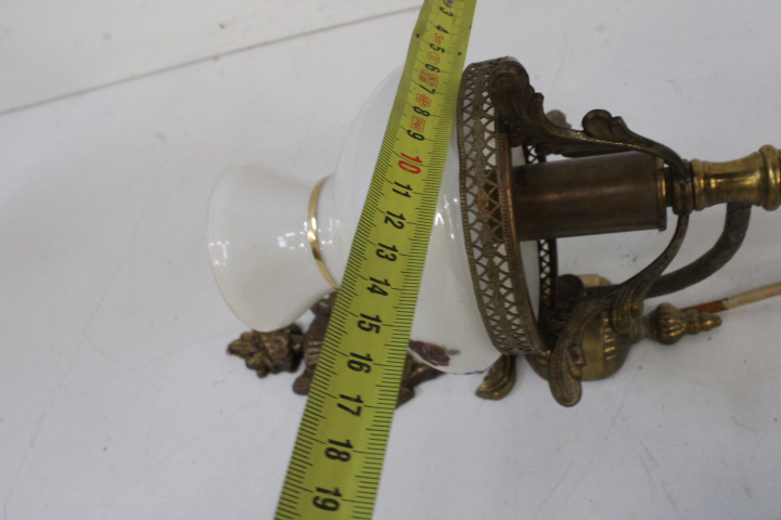 Antieke Elektrische Wandlamp – foto 14 – kavel bij GSD Auctions, Zoeterwoude